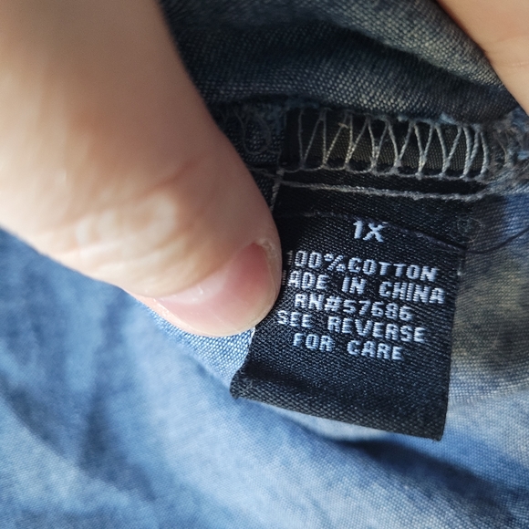 New Look Plus Size Chambray shirt button down opal buttons 1X - Picture 6 of 12